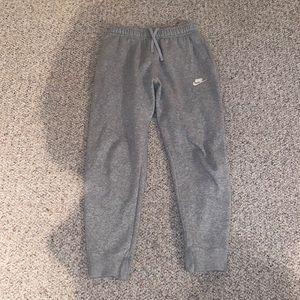 Grey Nike Joggers / Sweatpants